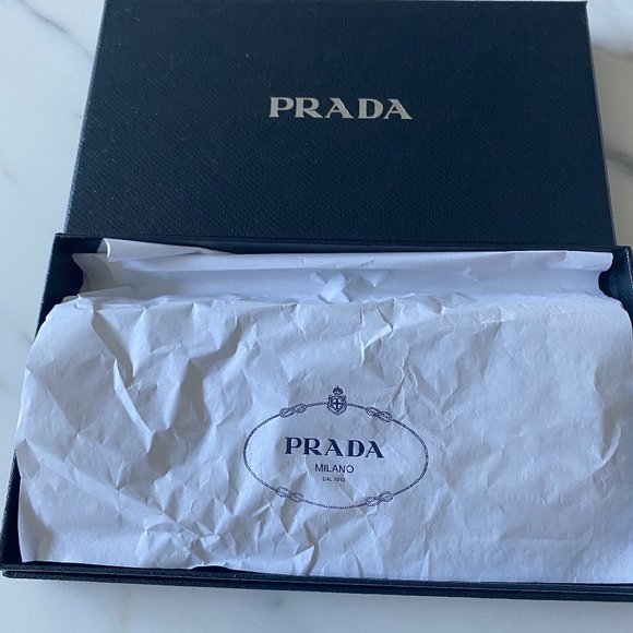 Gorgeous, authentic Prada camel leather wallet - Picture 3 of 14